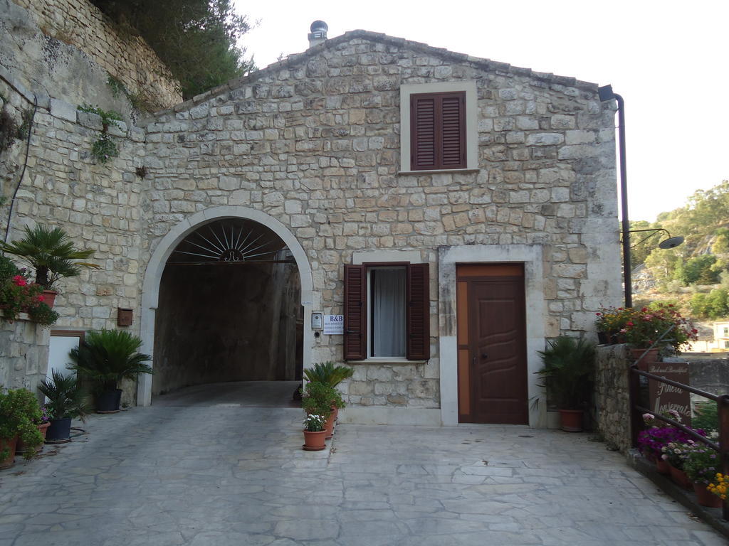 Pineta Monserrato Modica Buitenkant foto