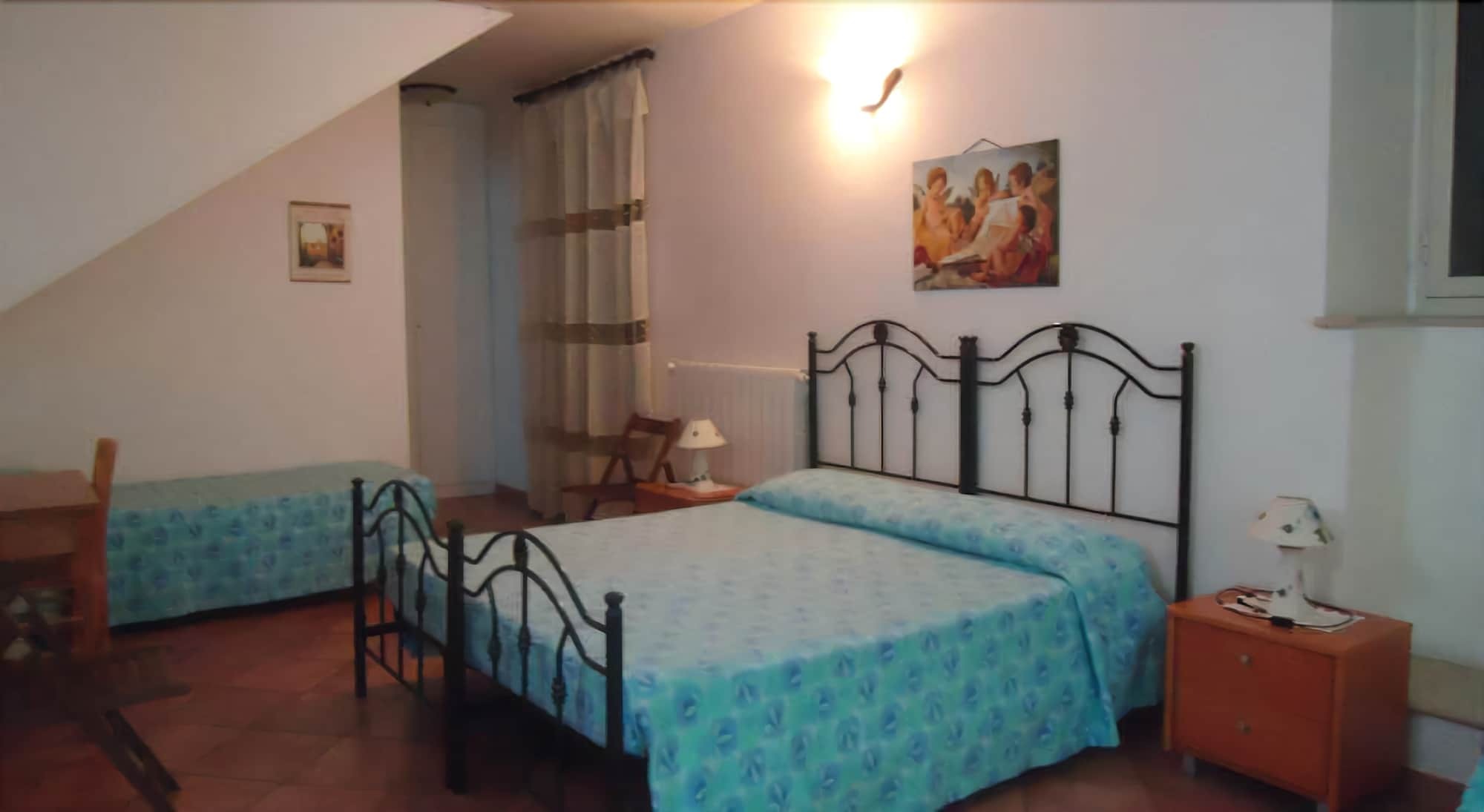Pineta Monserrato Modica Buitenkant foto